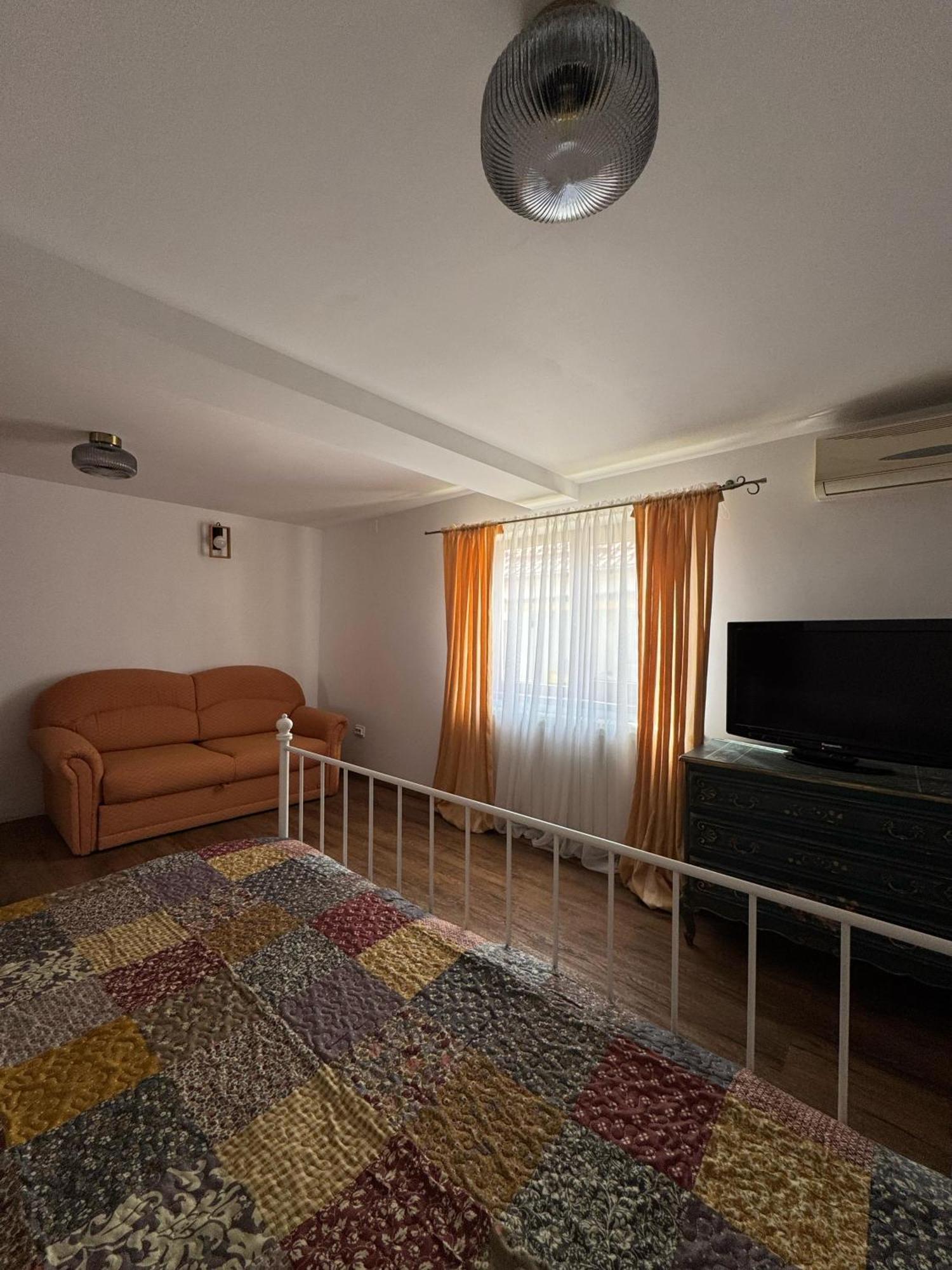 Vila Speranta Plescoi ภายนอก รูปภาพ