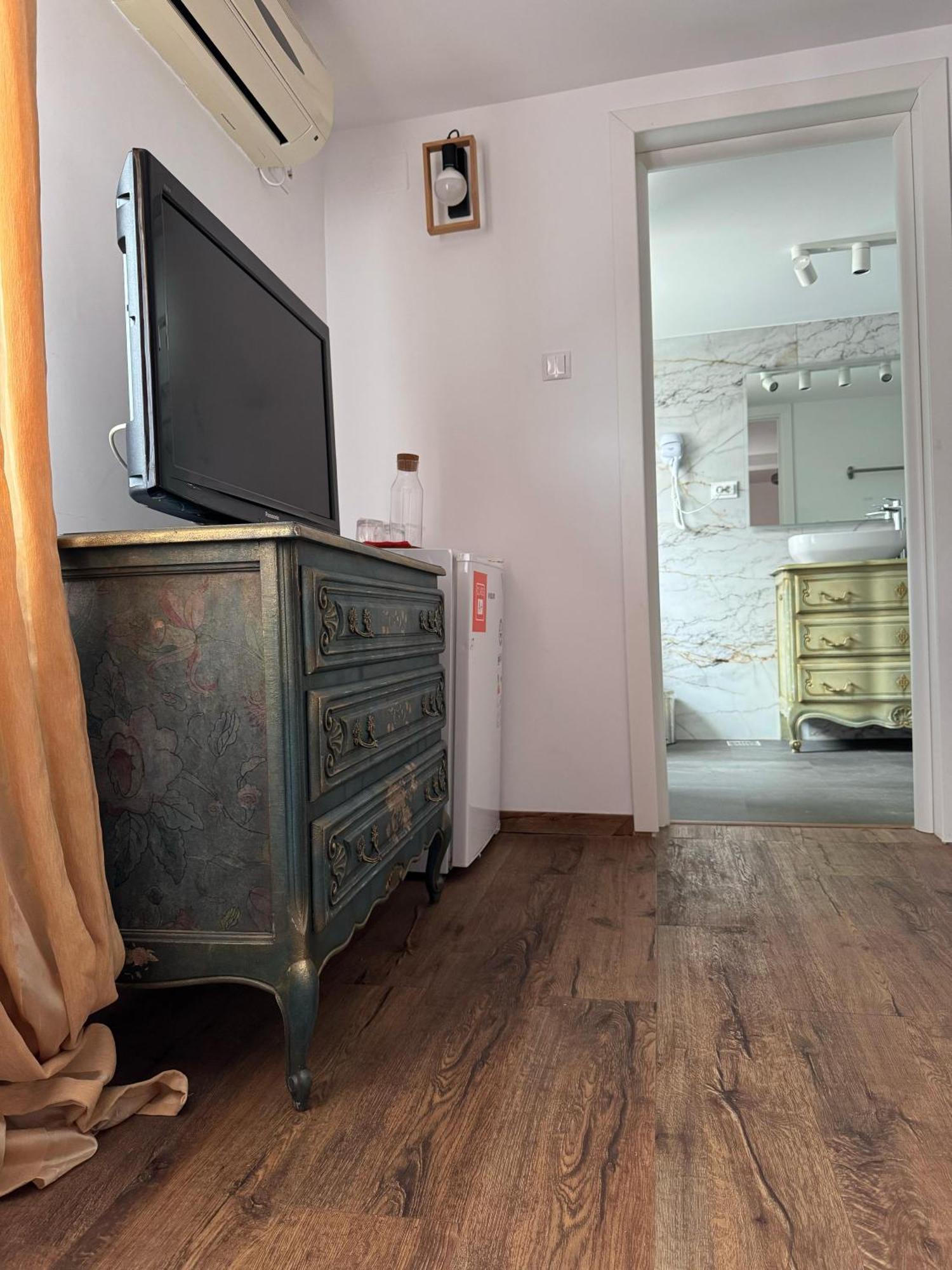 Vila Speranta Plescoi ภายนอก รูปภาพ
